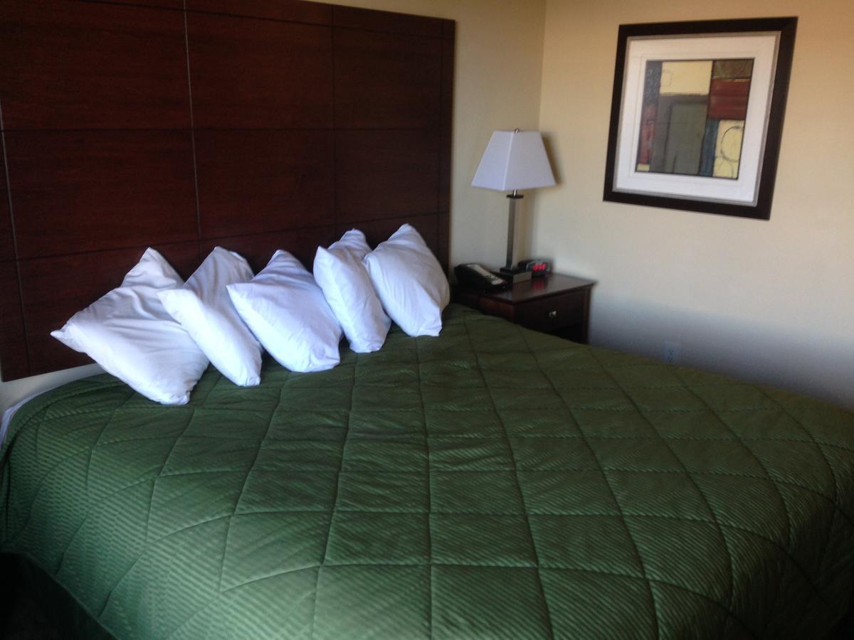 Cobblestone Inn And Suites - Anthony, Ks Екстериор снимка