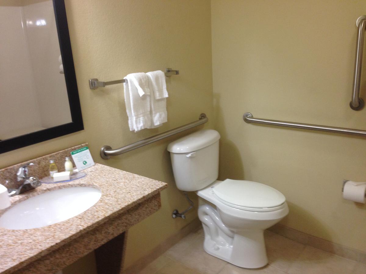 Cobblestone Inn And Suites - Anthony, Ks Екстериор снимка