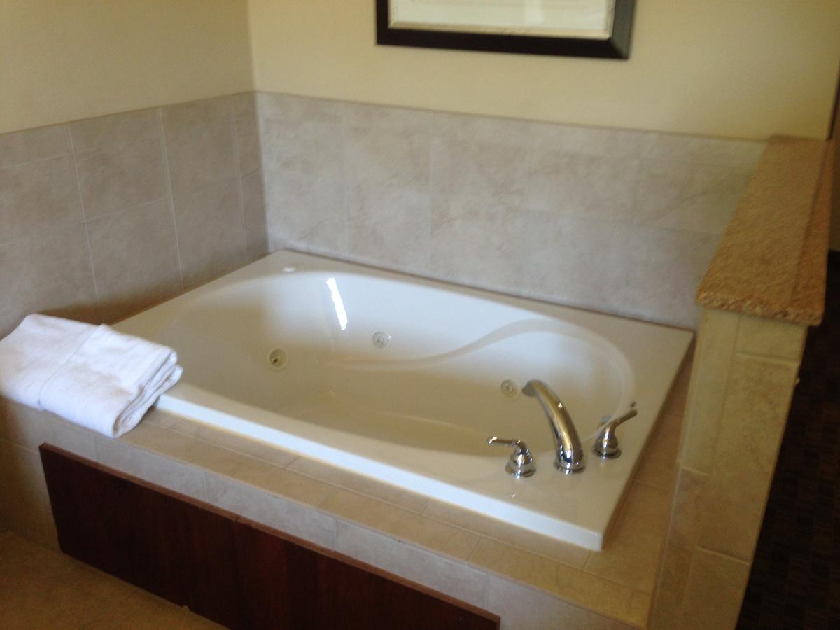 Cobblestone Inn And Suites - Anthony, Ks Екстериор снимка
